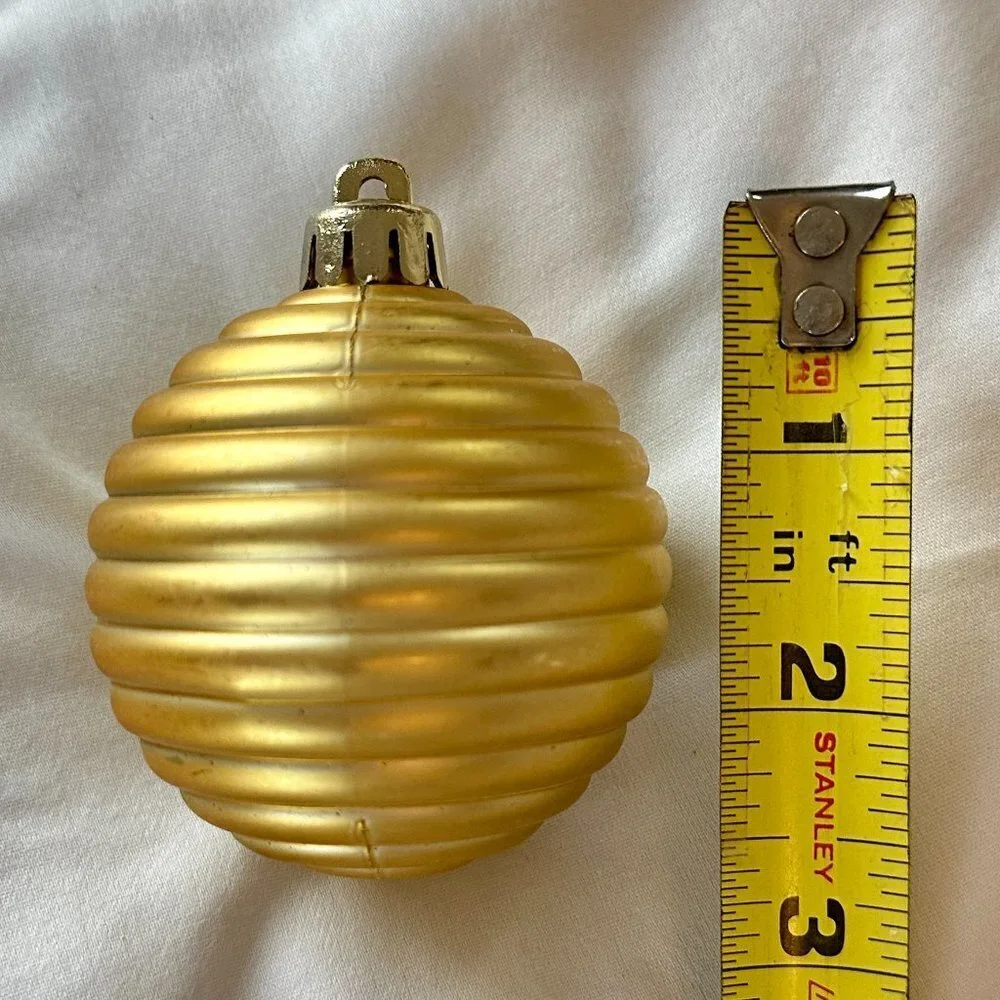 30ct Textured Gold, Silver, Green, Maroon and Rust Ornaments